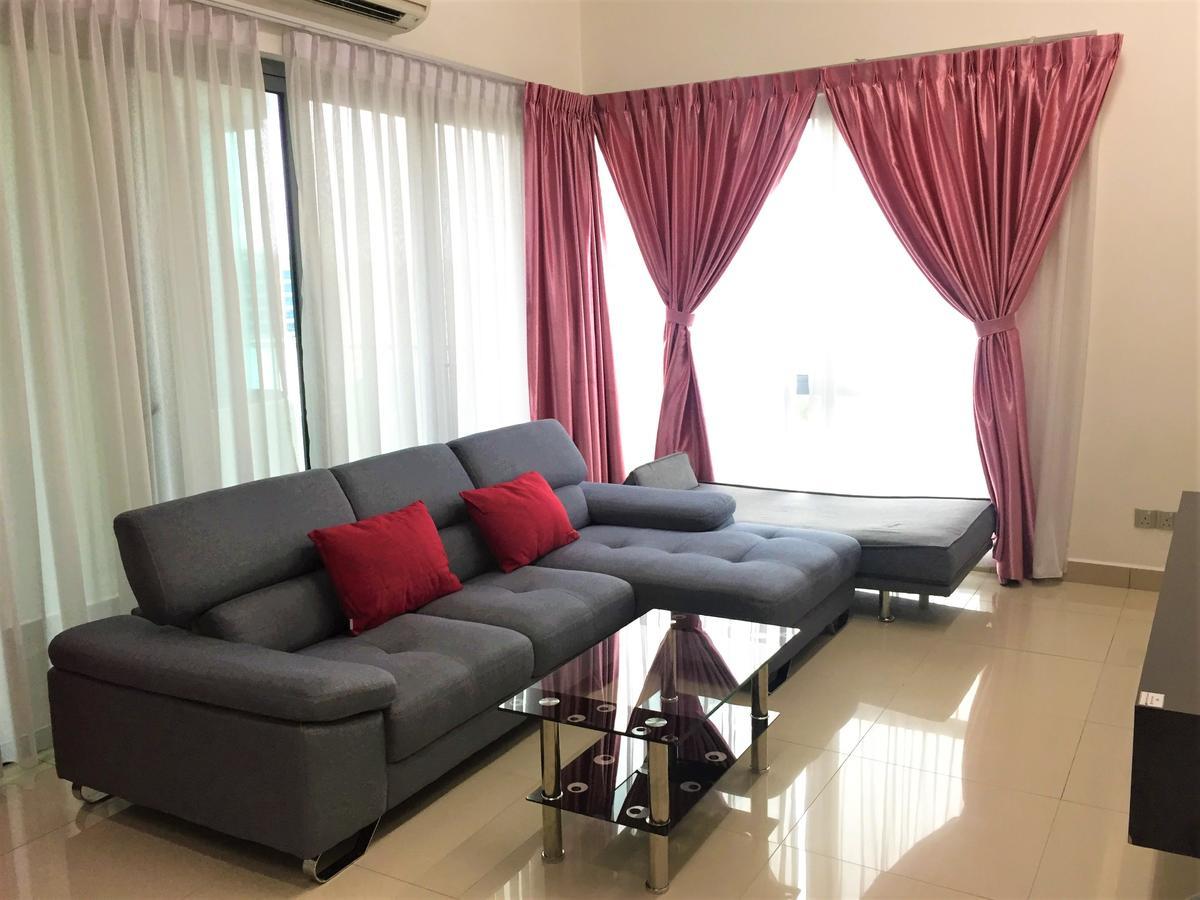 Borneo Coastal Residence @ Imago Mall Кота-Кинабалу Экстерьер фото